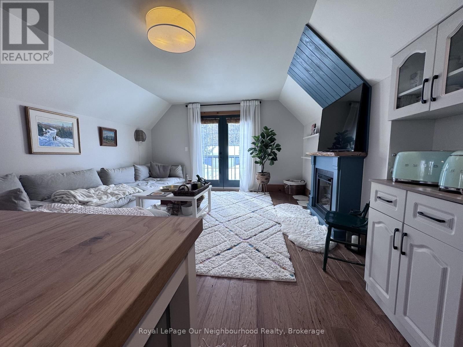 1479 CAMERON LINE Image 7