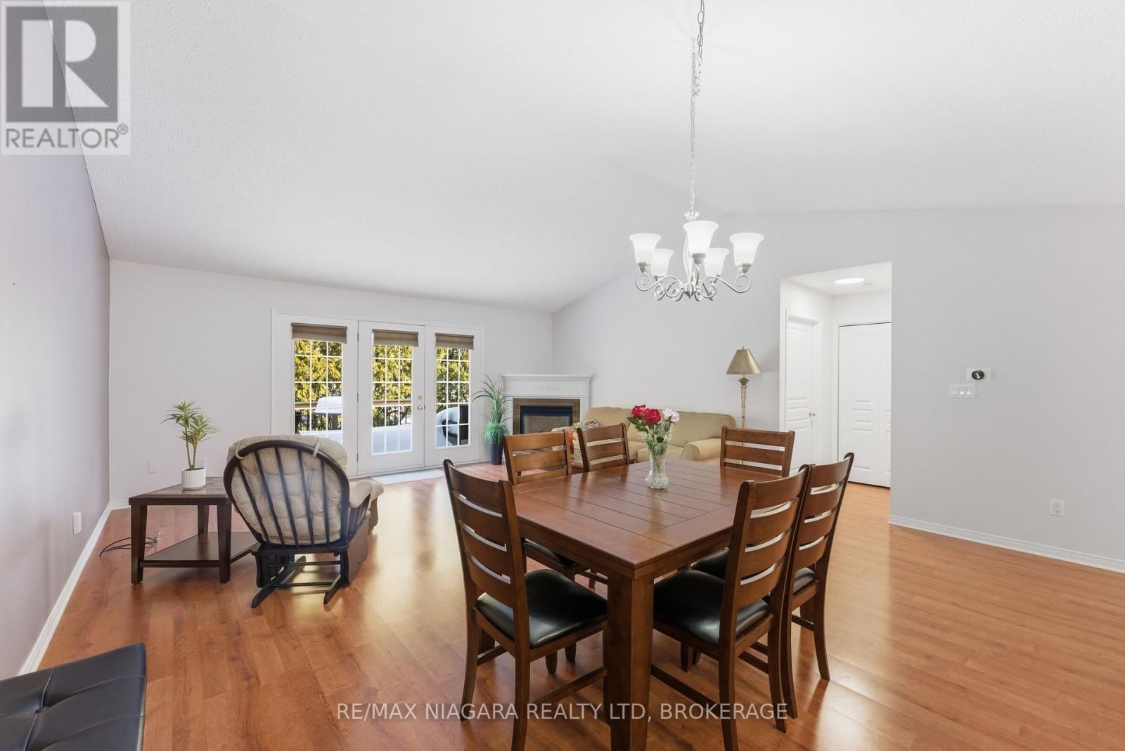 17 - 2684 MEWBURN ROAD Image 13