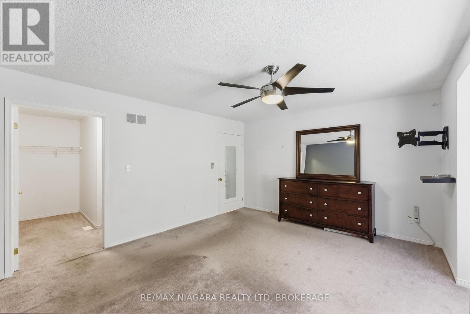 17 - 2684 MEWBURN ROAD Image 18