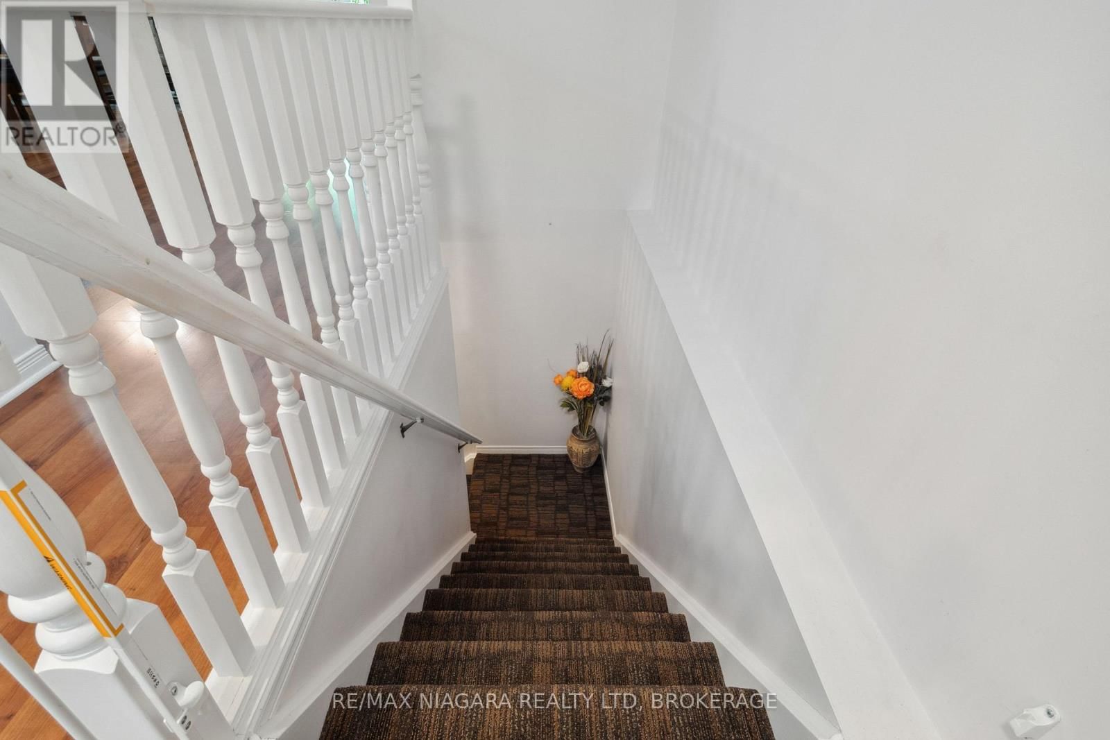 17 - 2684 MEWBURN ROAD Image 20