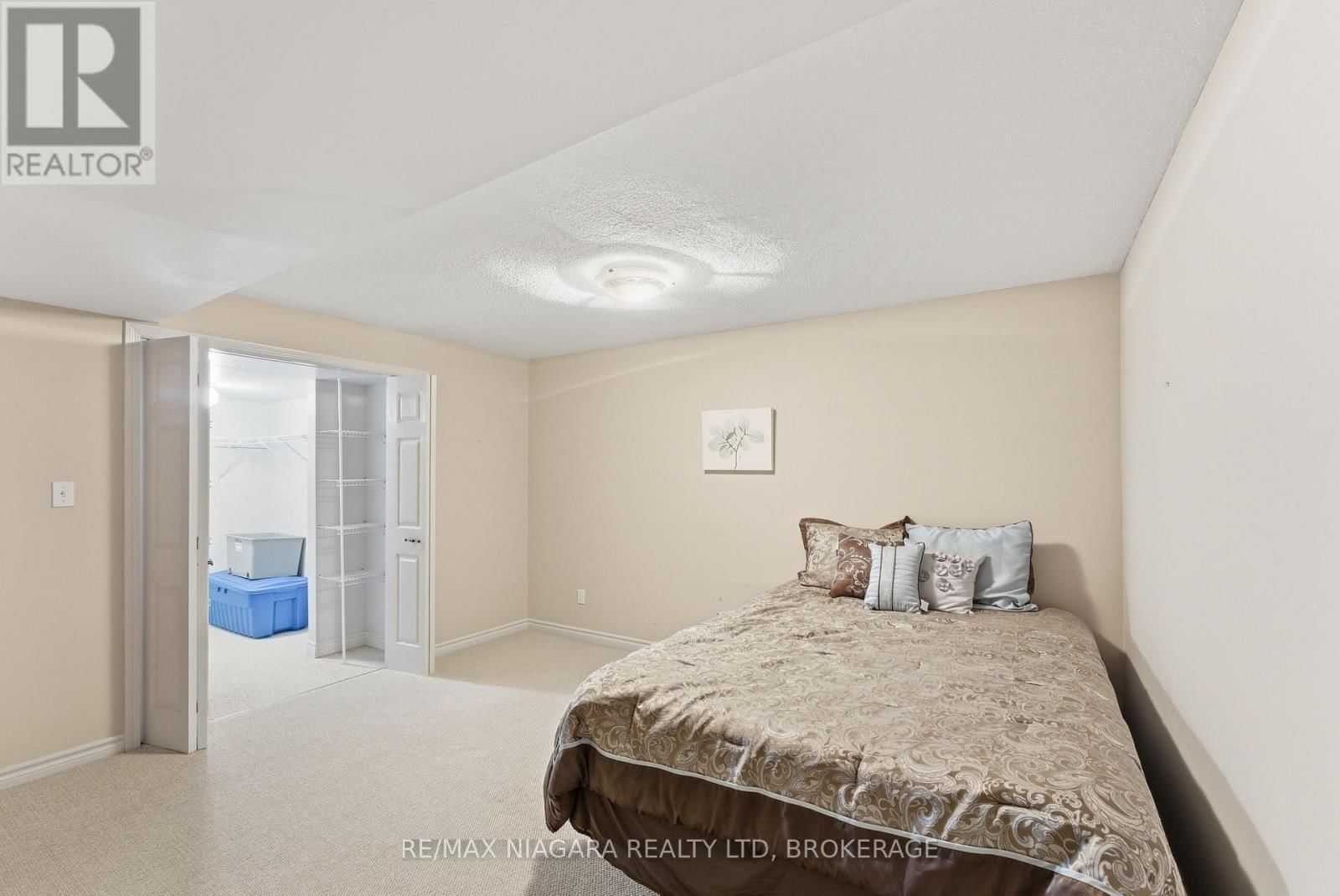 17 - 2684 MEWBURN ROAD Image 23