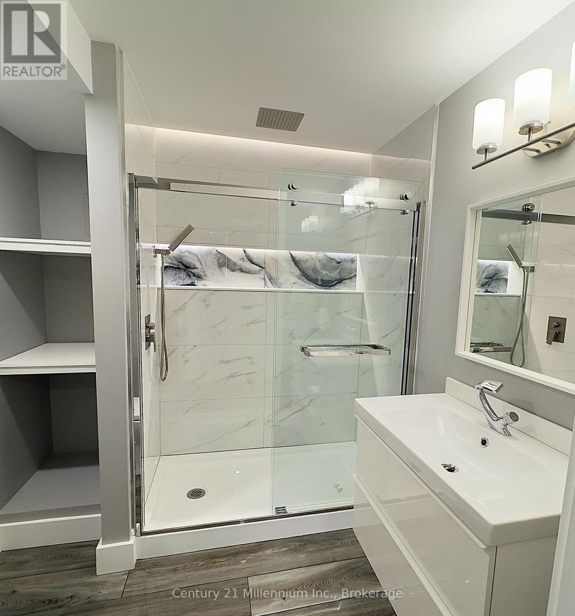 142 RED PINE STREET Image 33