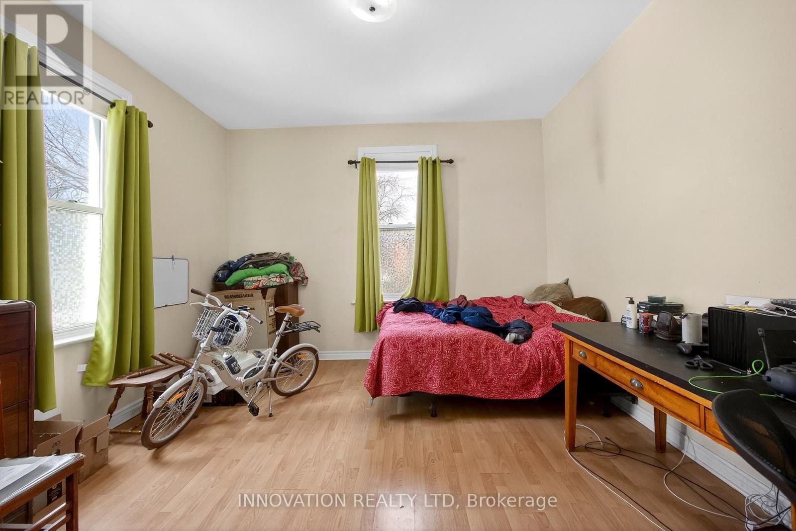 MOFFATT STREET Image 11