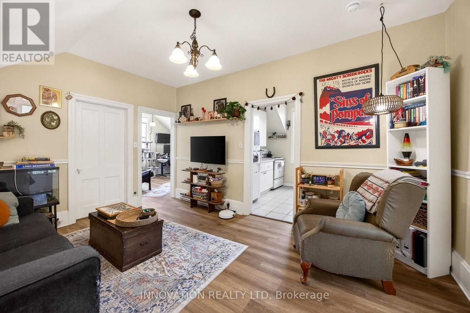 MOFFATT STREET Image 19