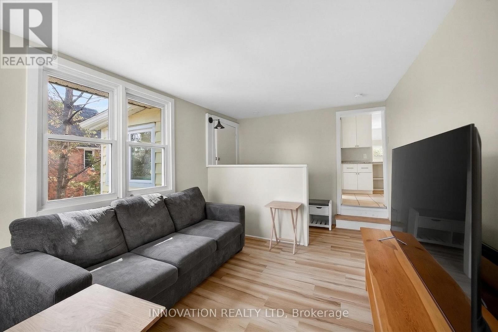 MOFFATT STREET Image 32