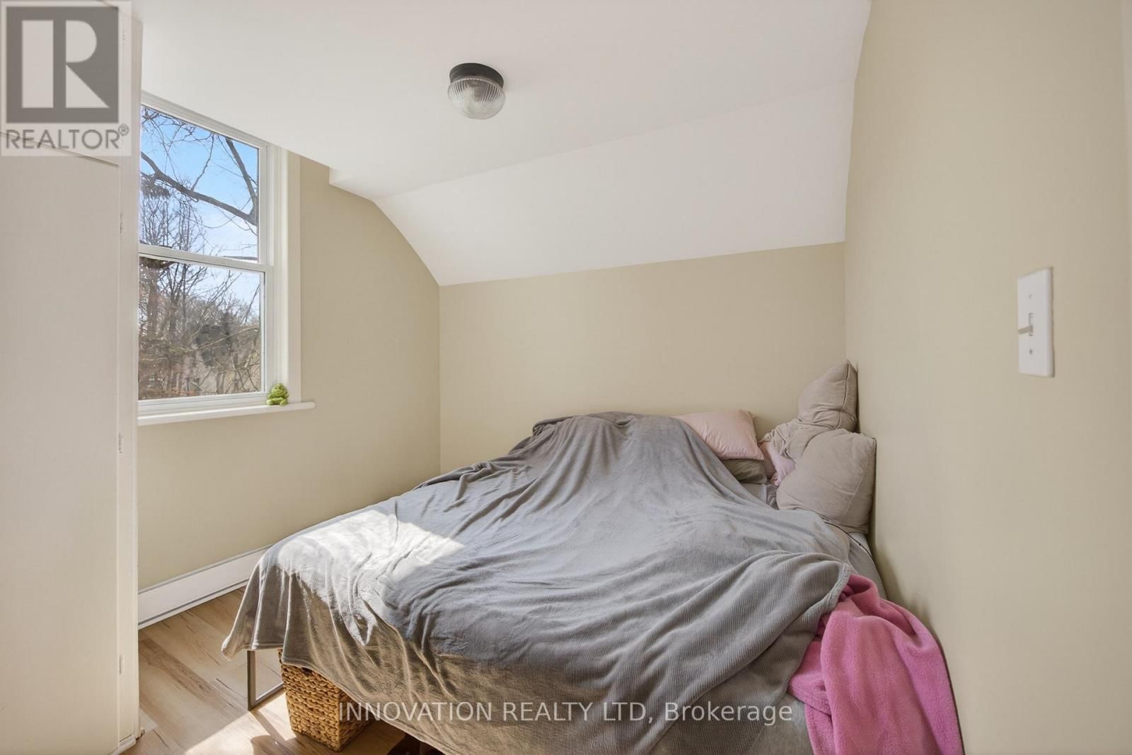 MOFFATT STREET Image 38