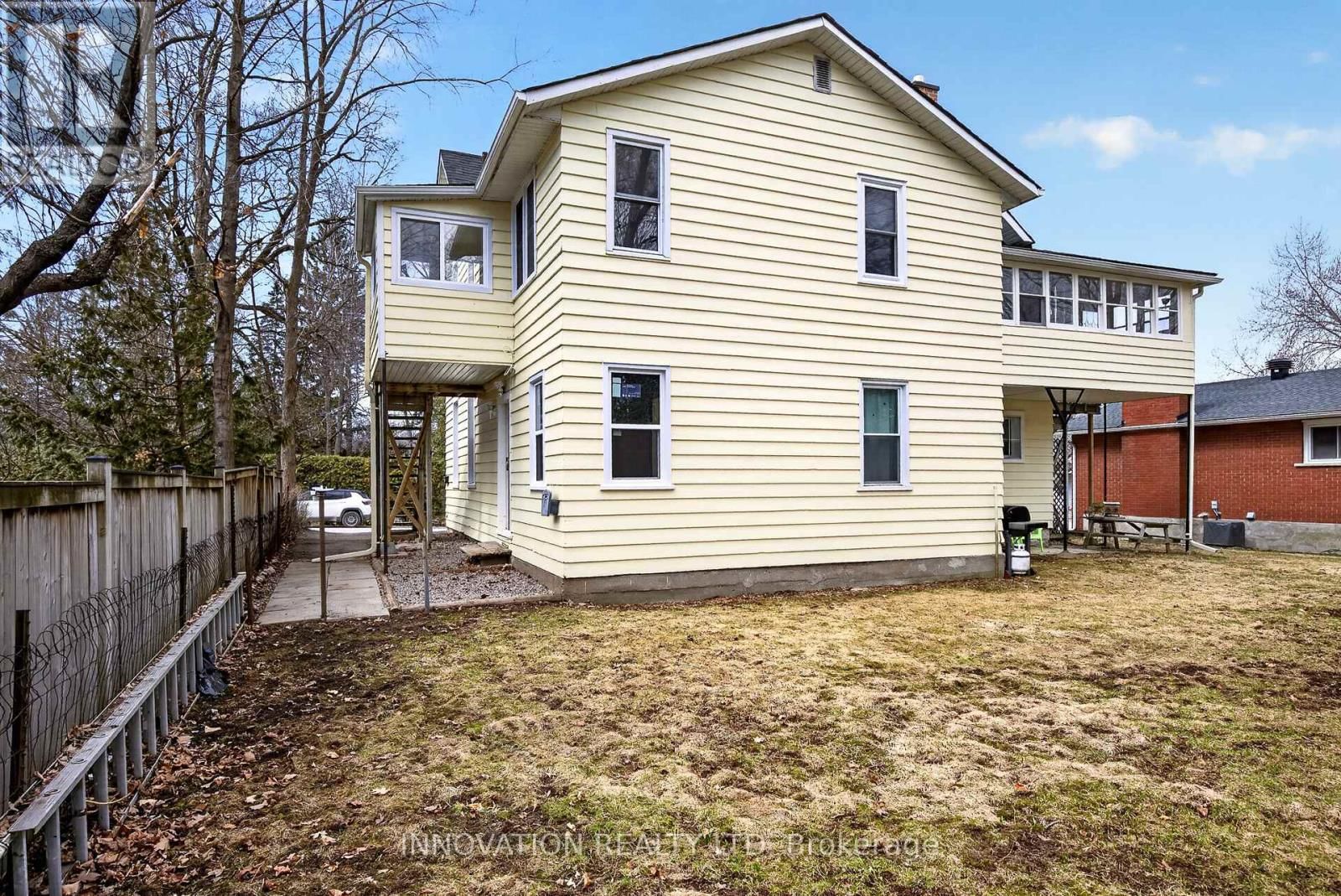 MOFFATT STREET Image 44