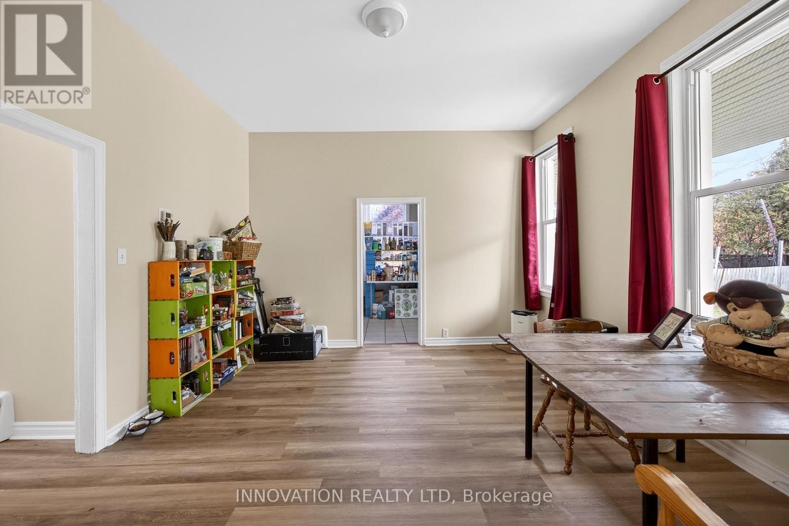 MOFFATT STREET Image 5