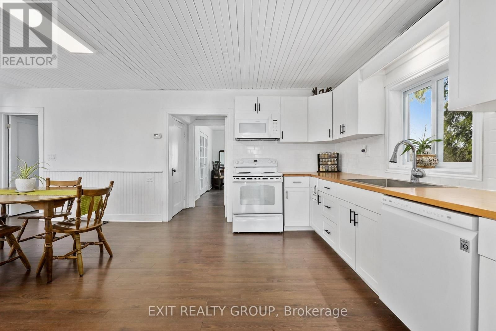 283 CLEMENGER ROAD Image 10