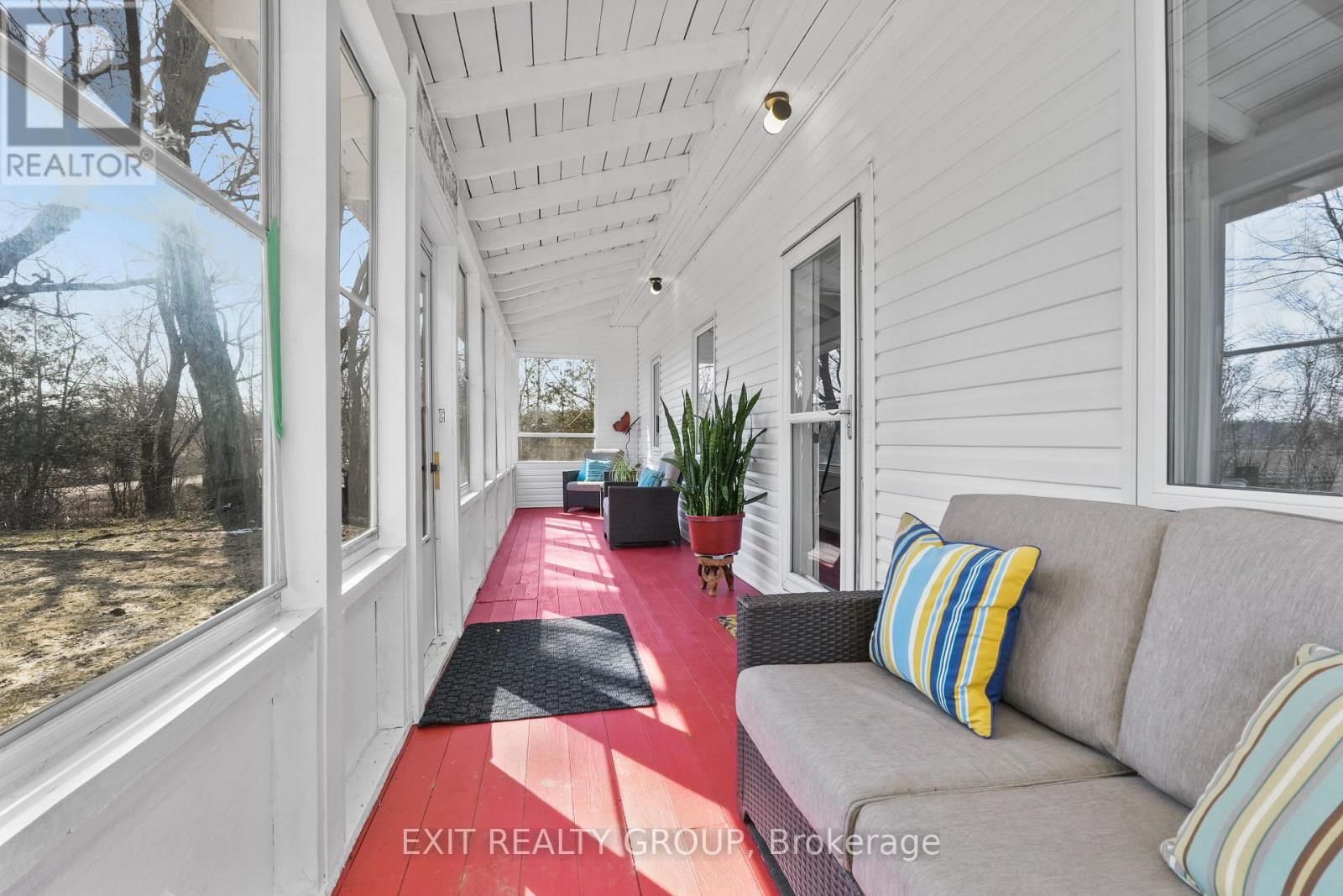 283 CLEMENGER ROAD Image 6