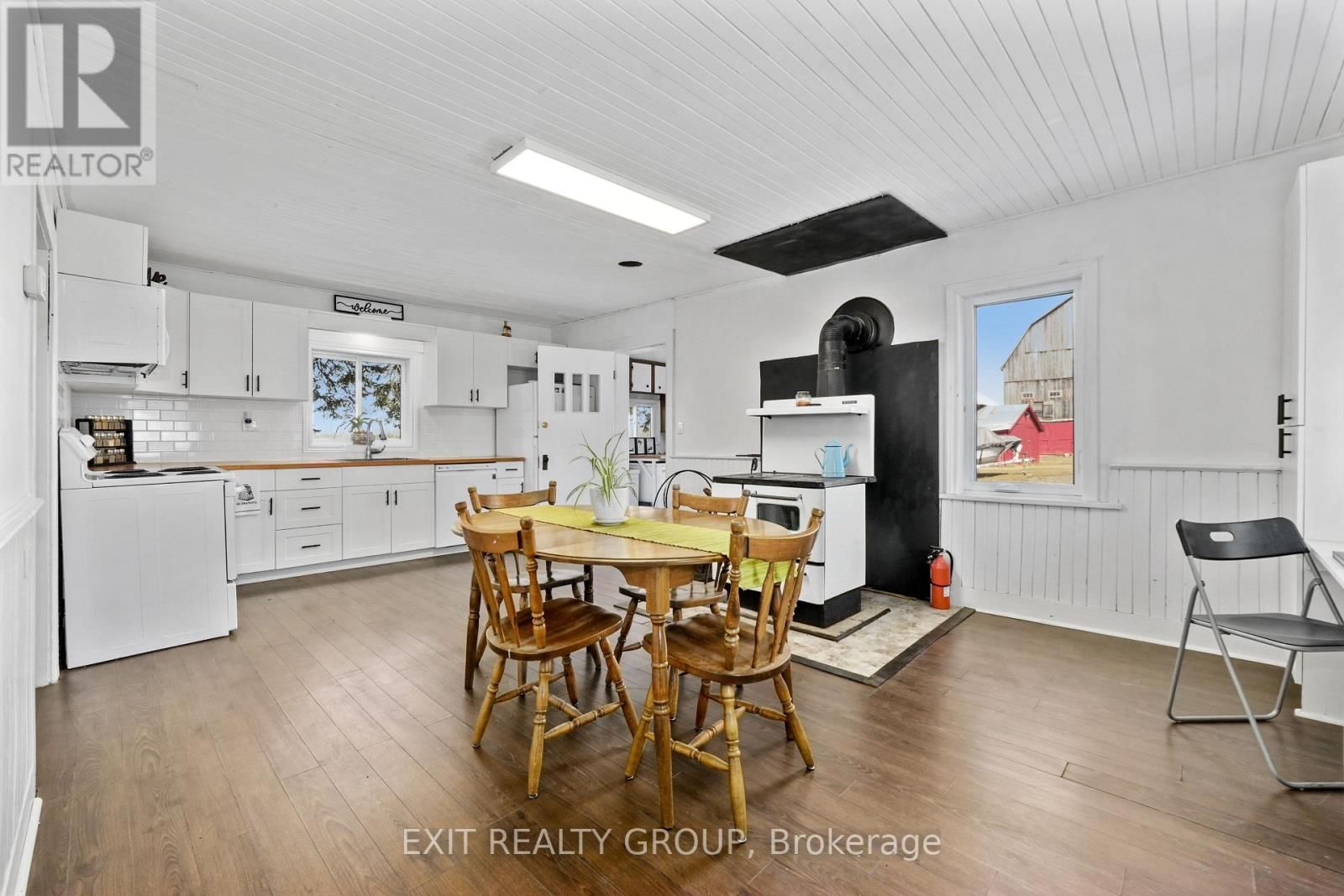 283 CLEMENGER ROAD Image 9