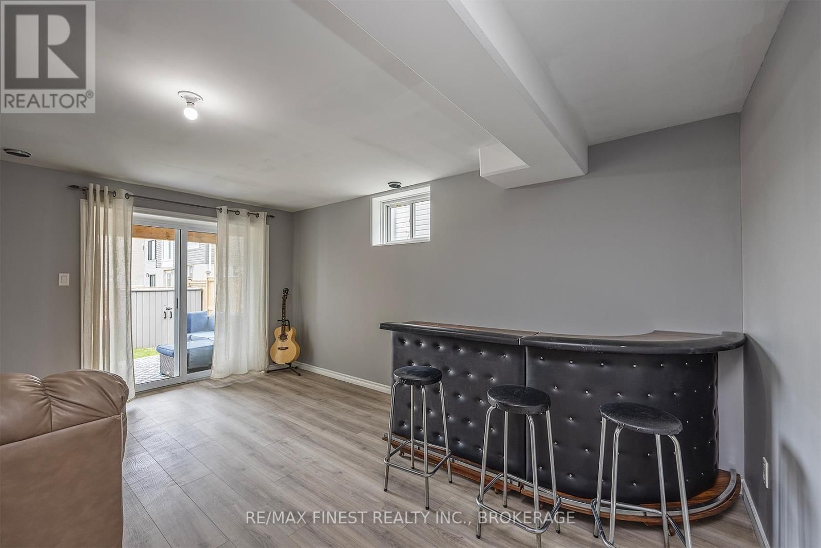 142 BRENNAN CRESCENT Image 25