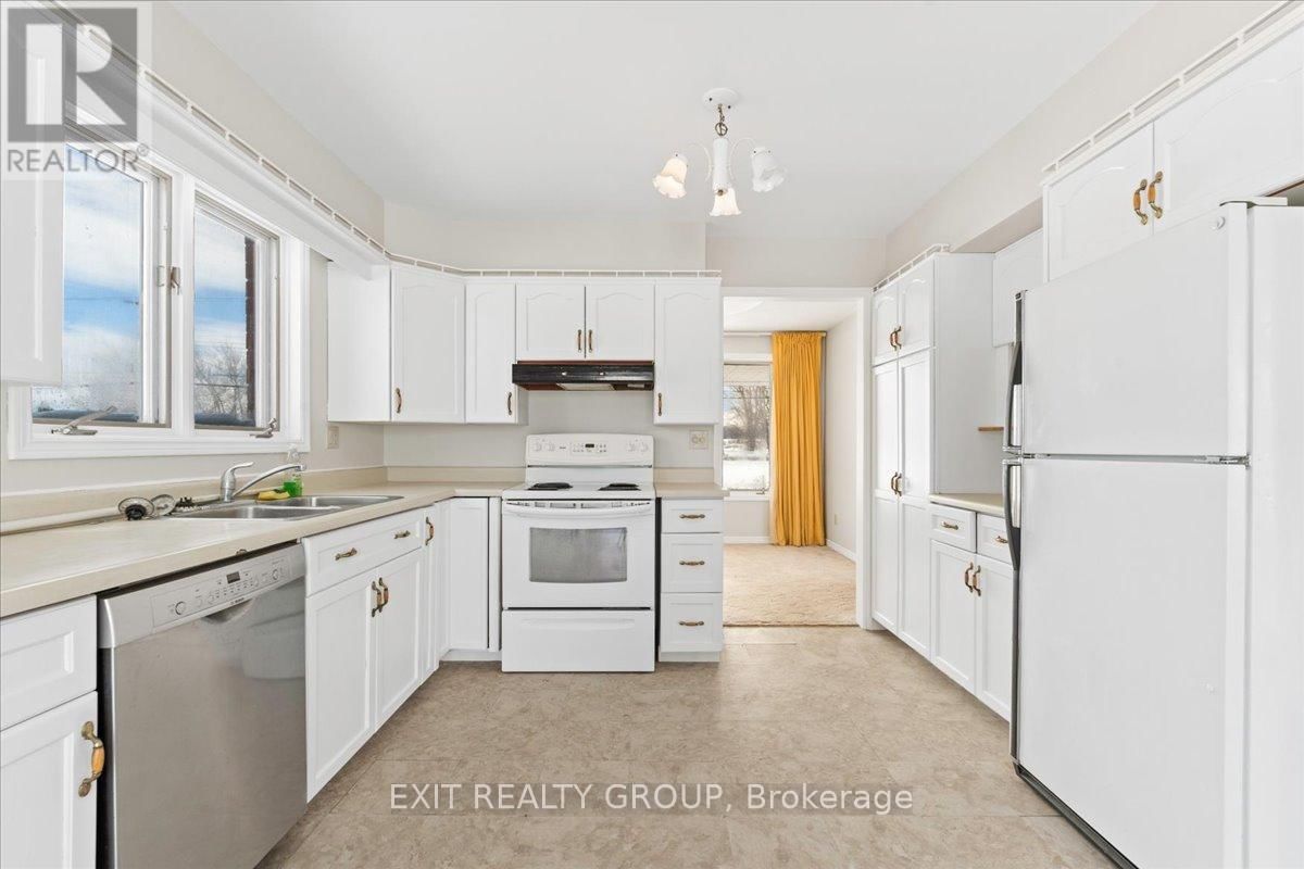 1162 COUNTY RD 3 Image 14