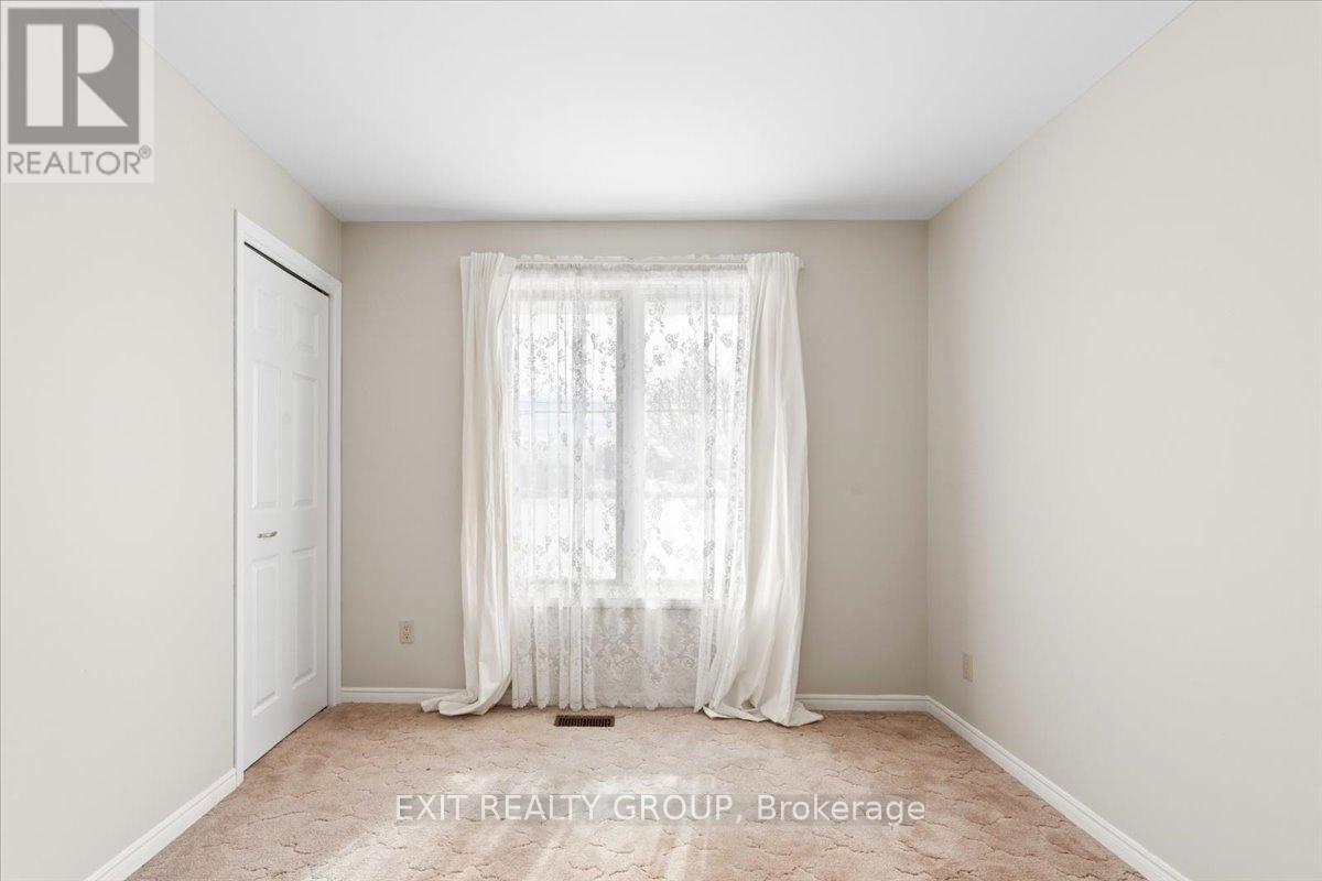 1162 COUNTY RD 3 Image 18