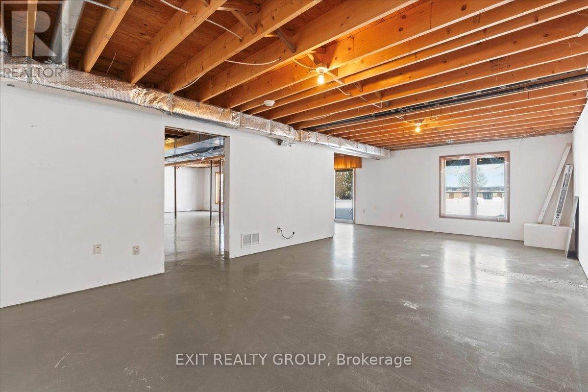 1162 COUNTY RD 3 Image 29