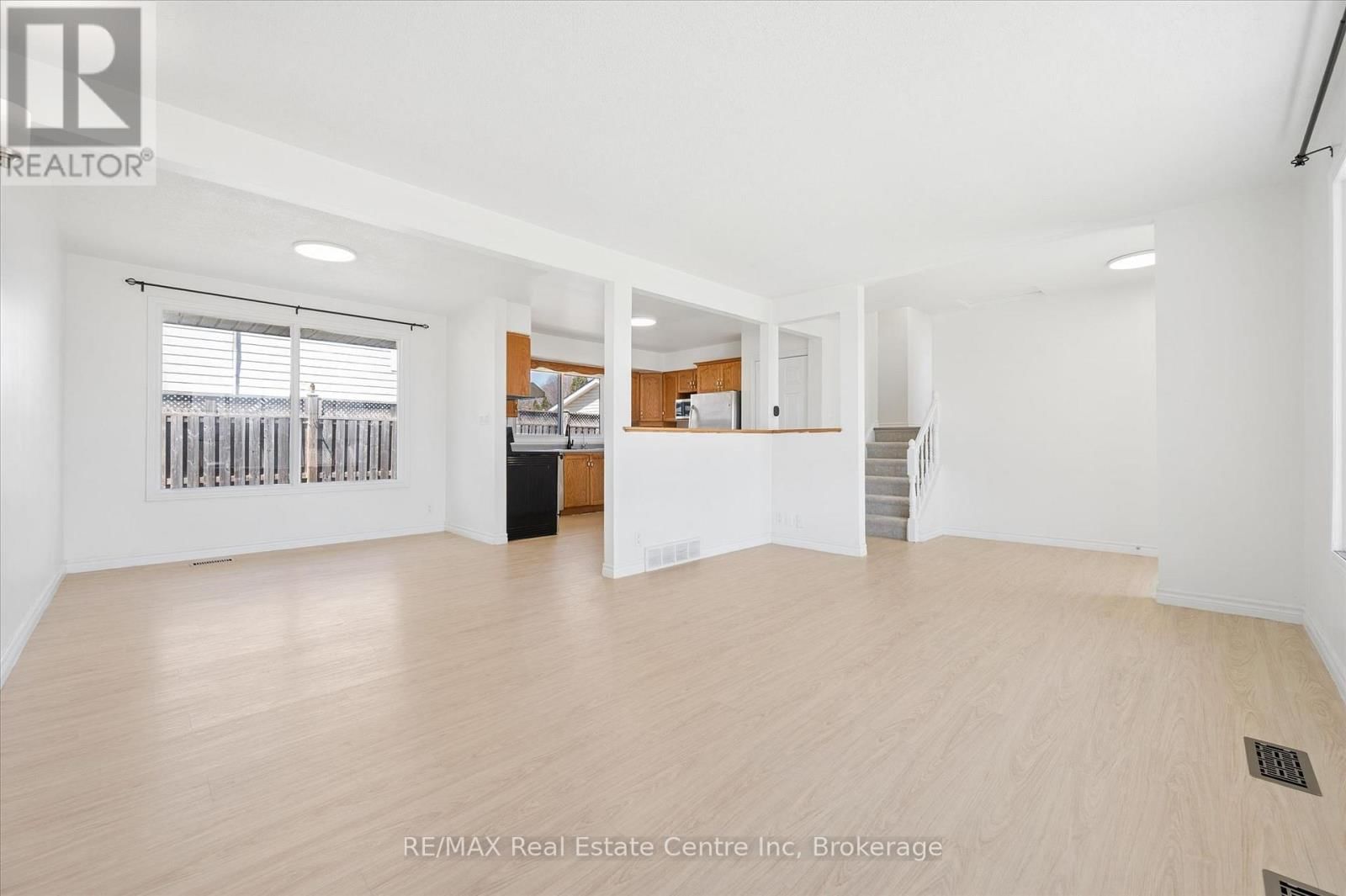 6 EASTVIEW ROAD Image 10