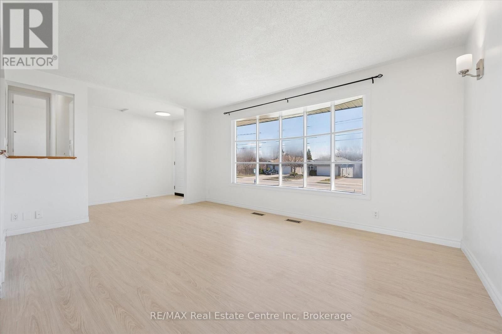 6 EASTVIEW ROAD Image 9