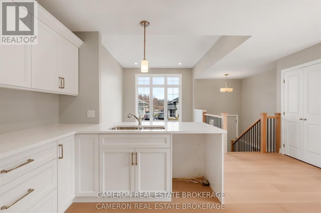 3142 MAURICY STREET Image 8