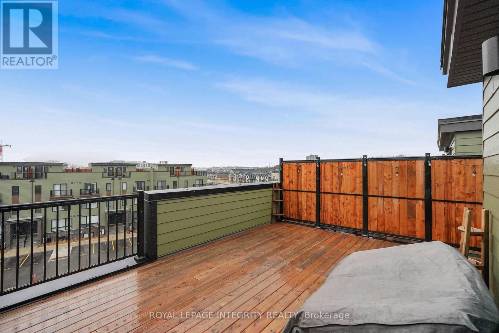 626 MISHI PRIVATE Image 24