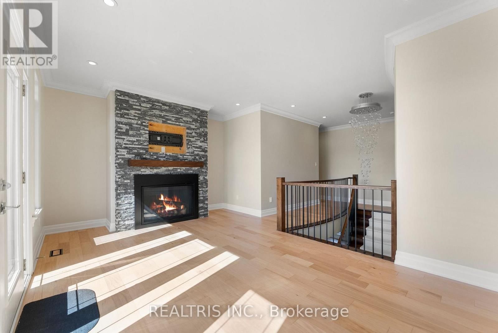 5813 RED CASTLE RIDGE Image 12