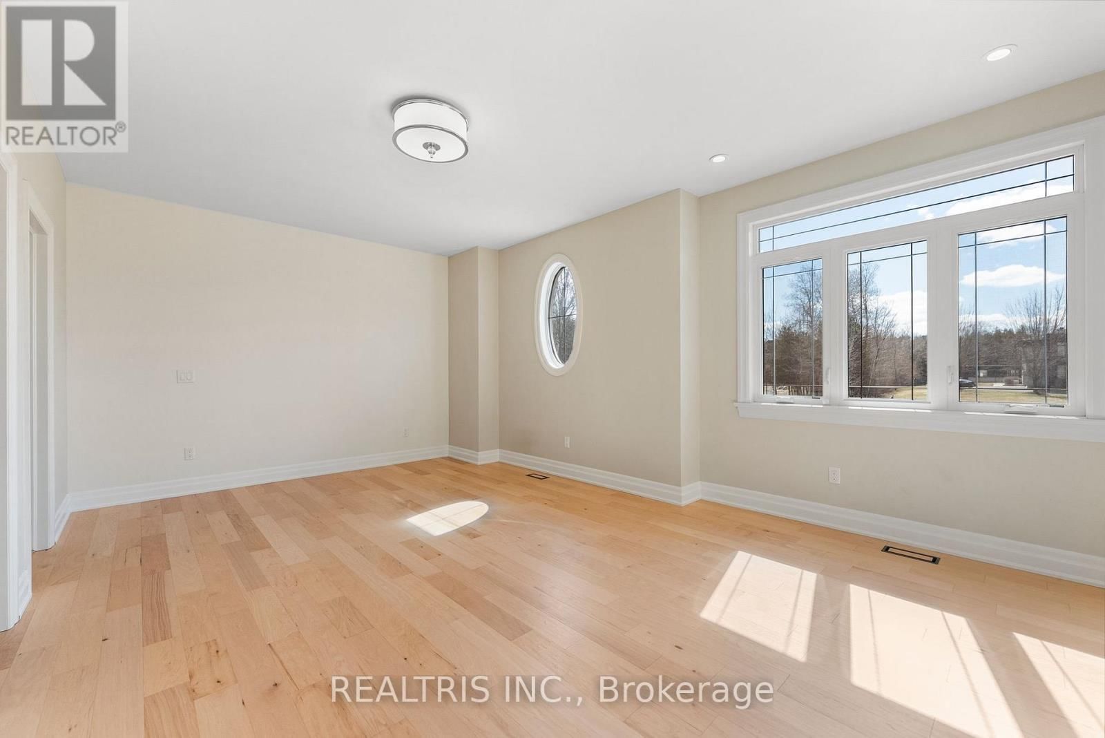 5813 RED CASTLE RIDGE Image 28