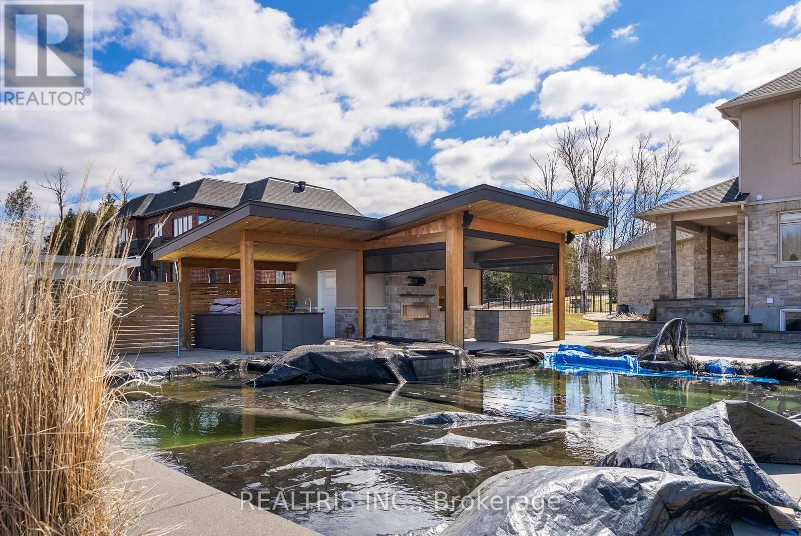 5813 RED CASTLE RIDGE Image 39