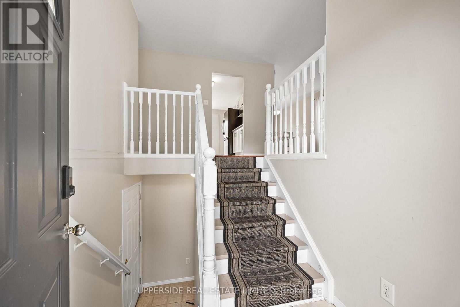 69 ABBEYWOOD CRESCENT Image 2