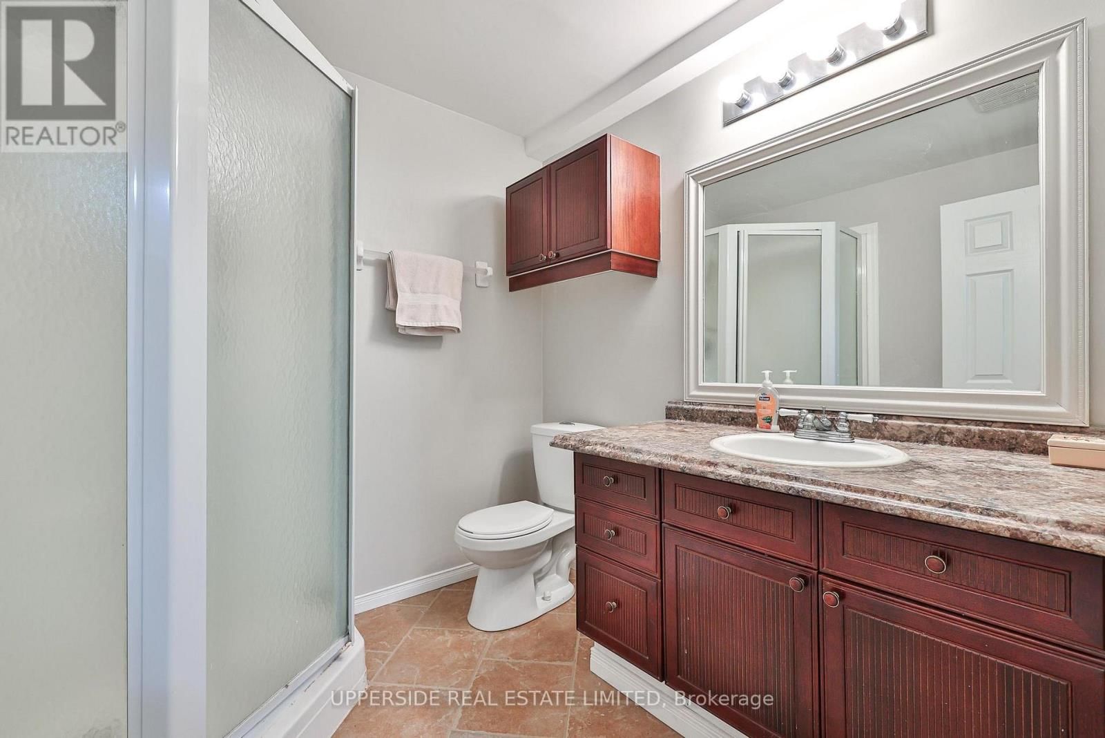 69 ABBEYWOOD CRESCENT Image 21