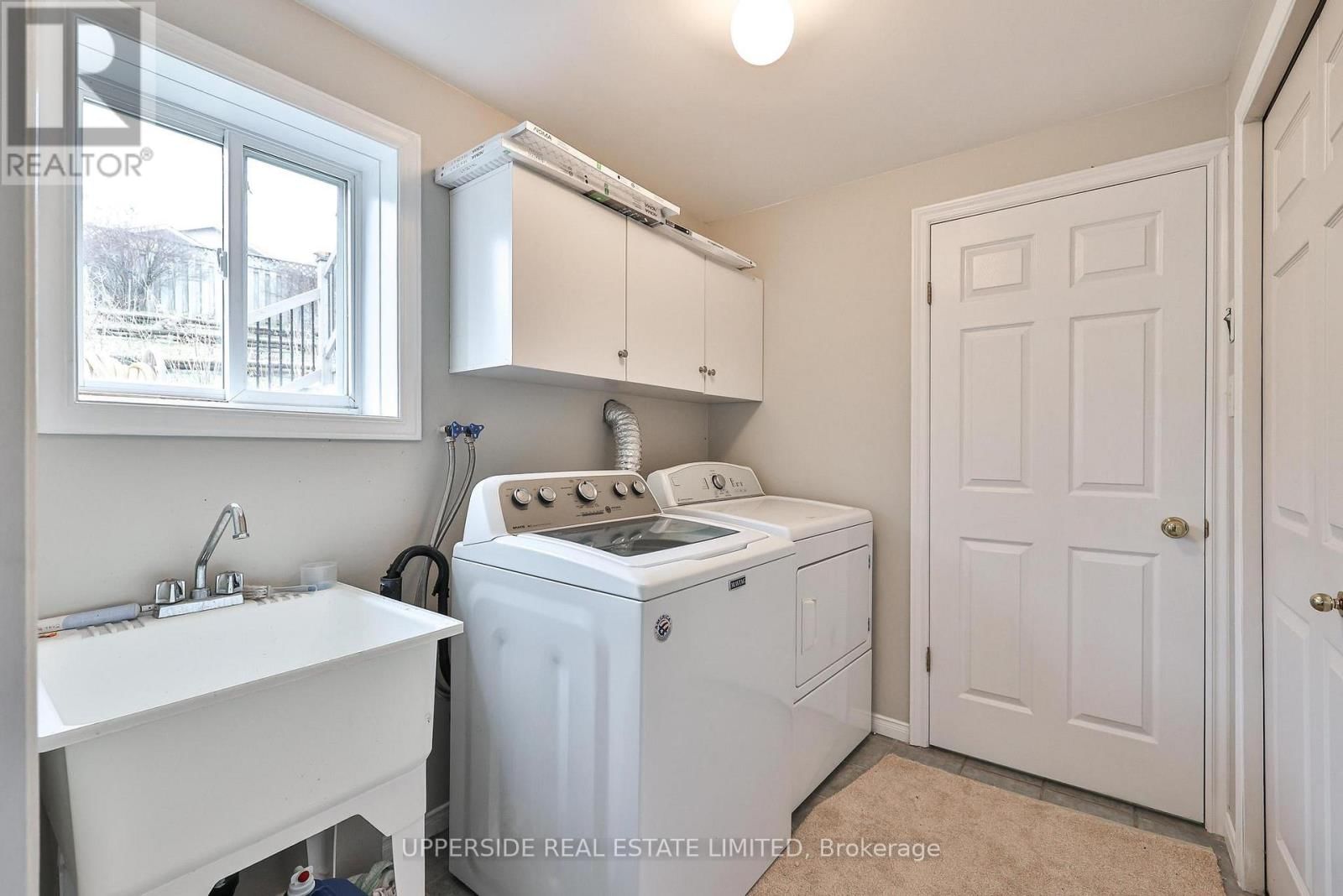 69 ABBEYWOOD CRESCENT Image 22