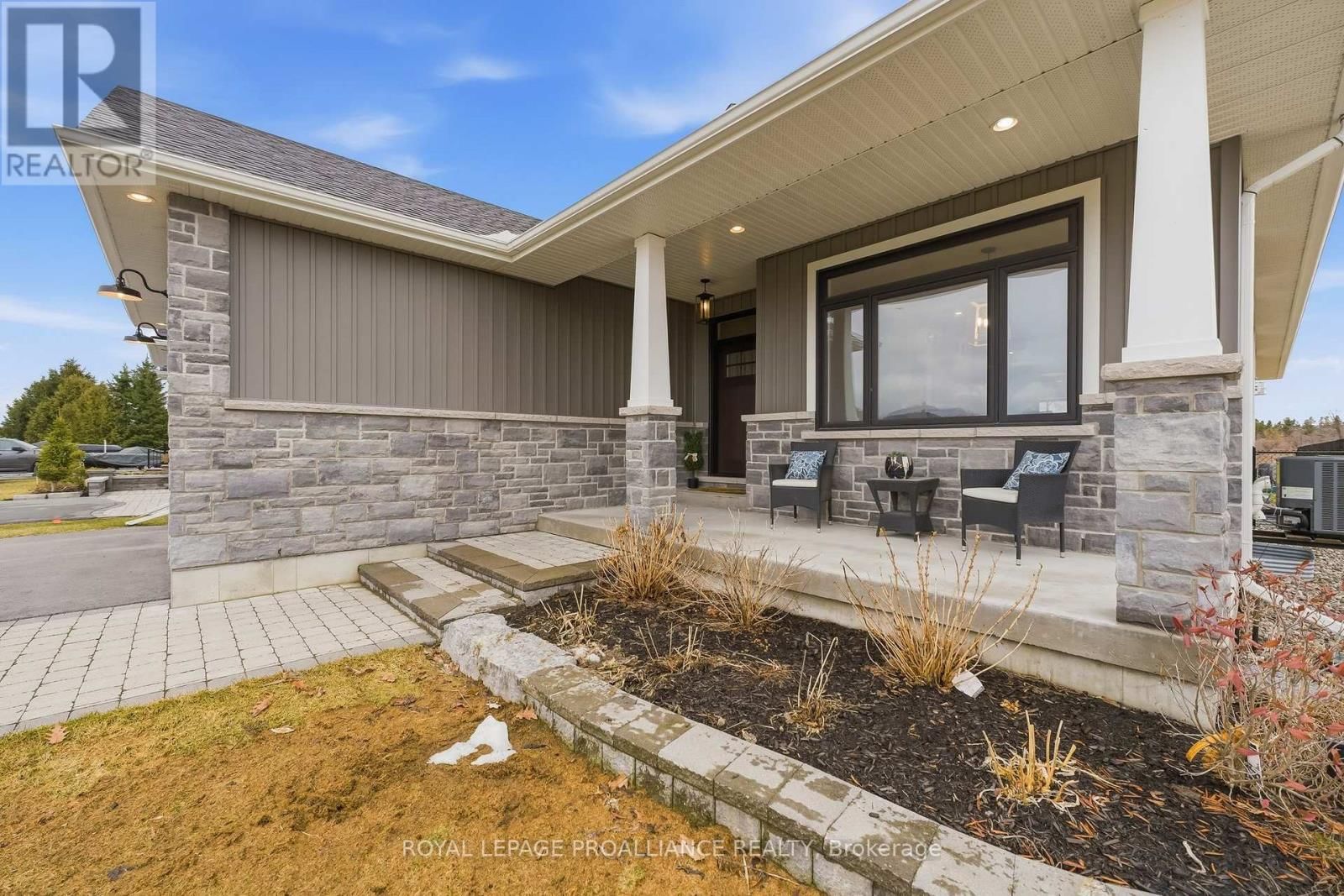 15 AMBROSIA TERRACE Image 5