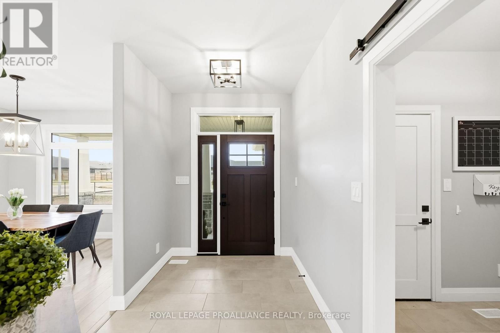 15 AMBROSIA TERRACE Image 8