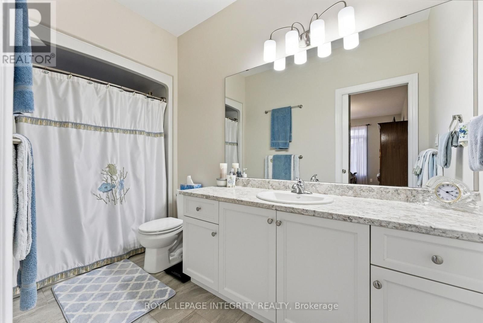 64 COVINGTON CRESCENT Image 14