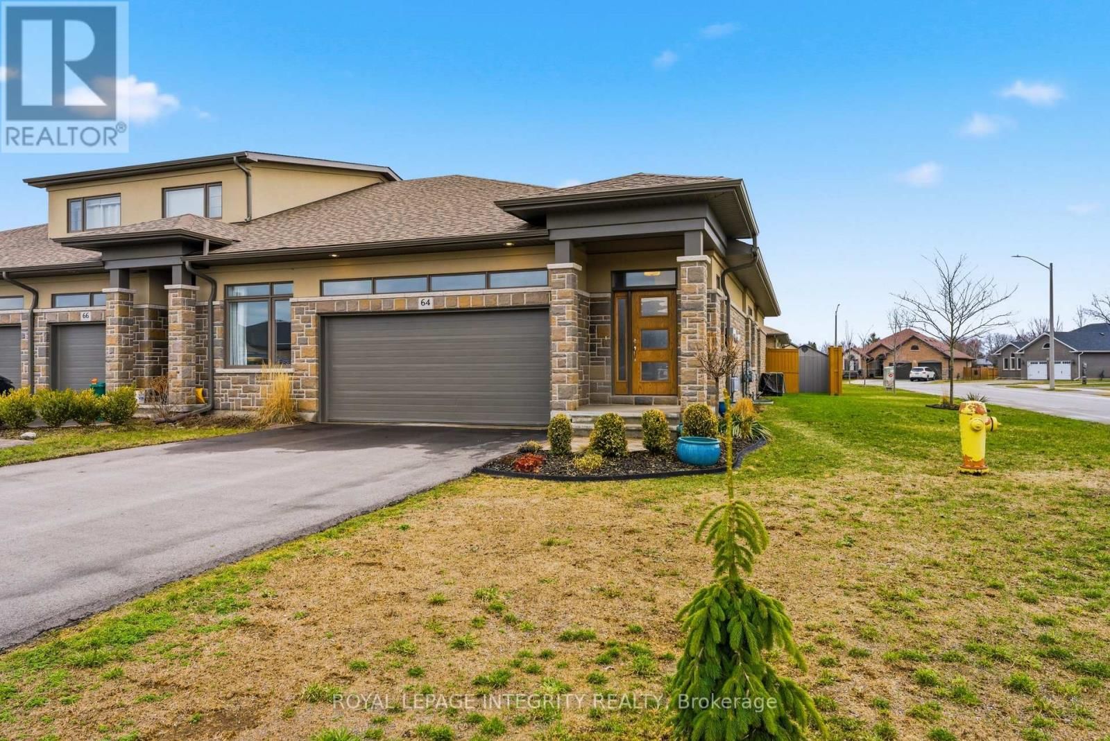 64 COVINGTON CRESCENT Image 2