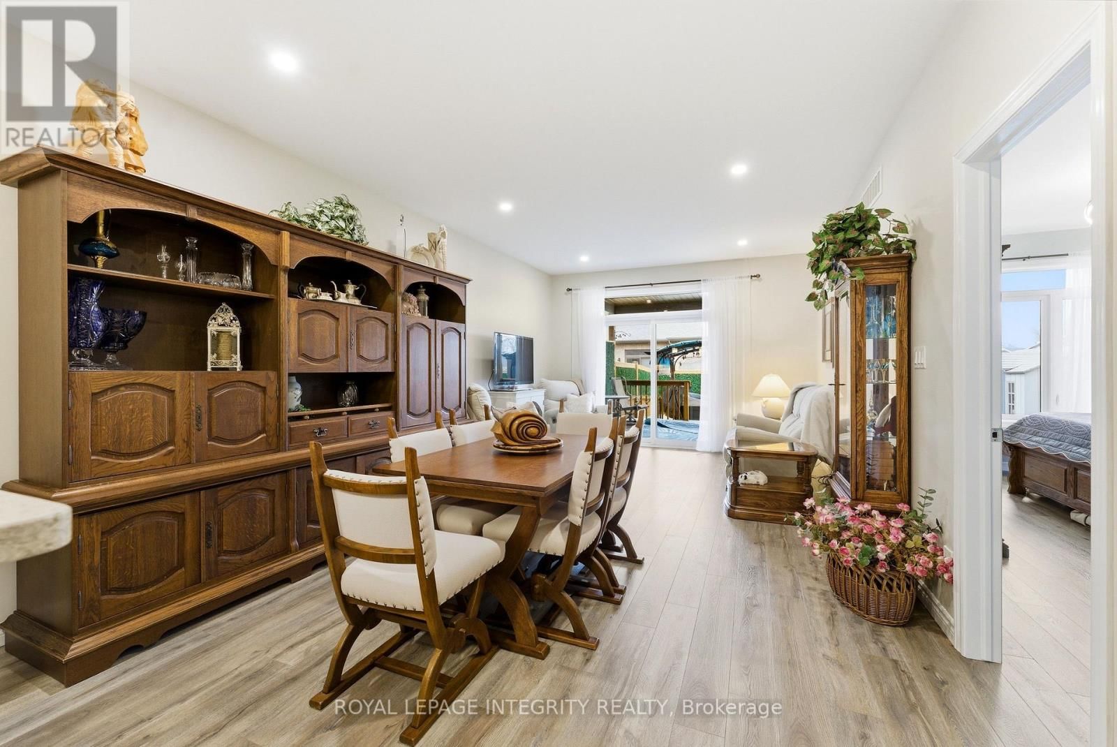 64 COVINGTON CRESCENT Image 20