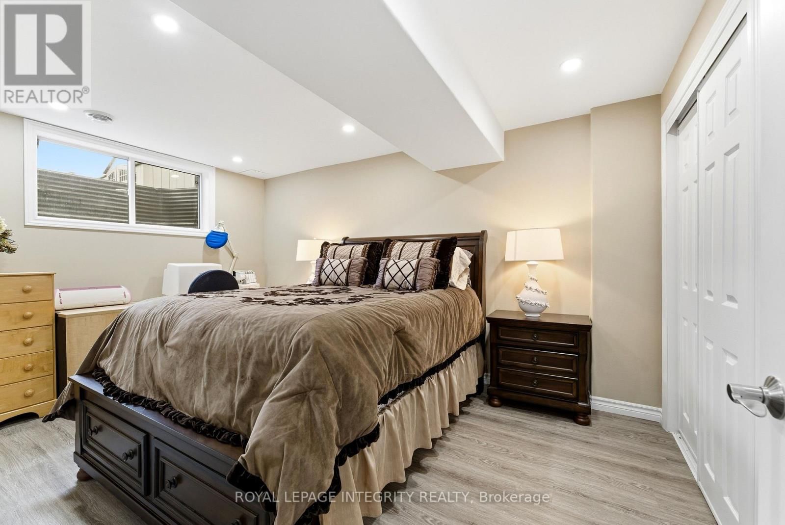 64 COVINGTON CRESCENT Image 31