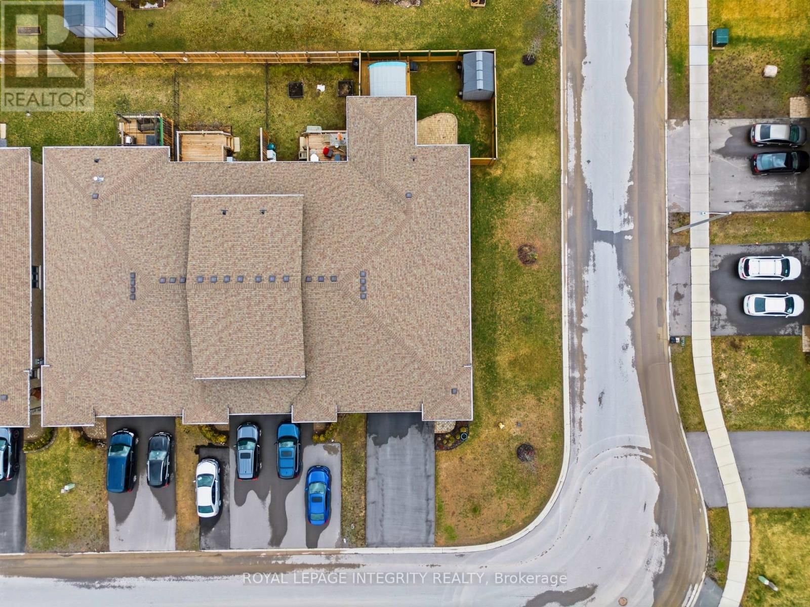 64 COVINGTON CRESCENT Image 44