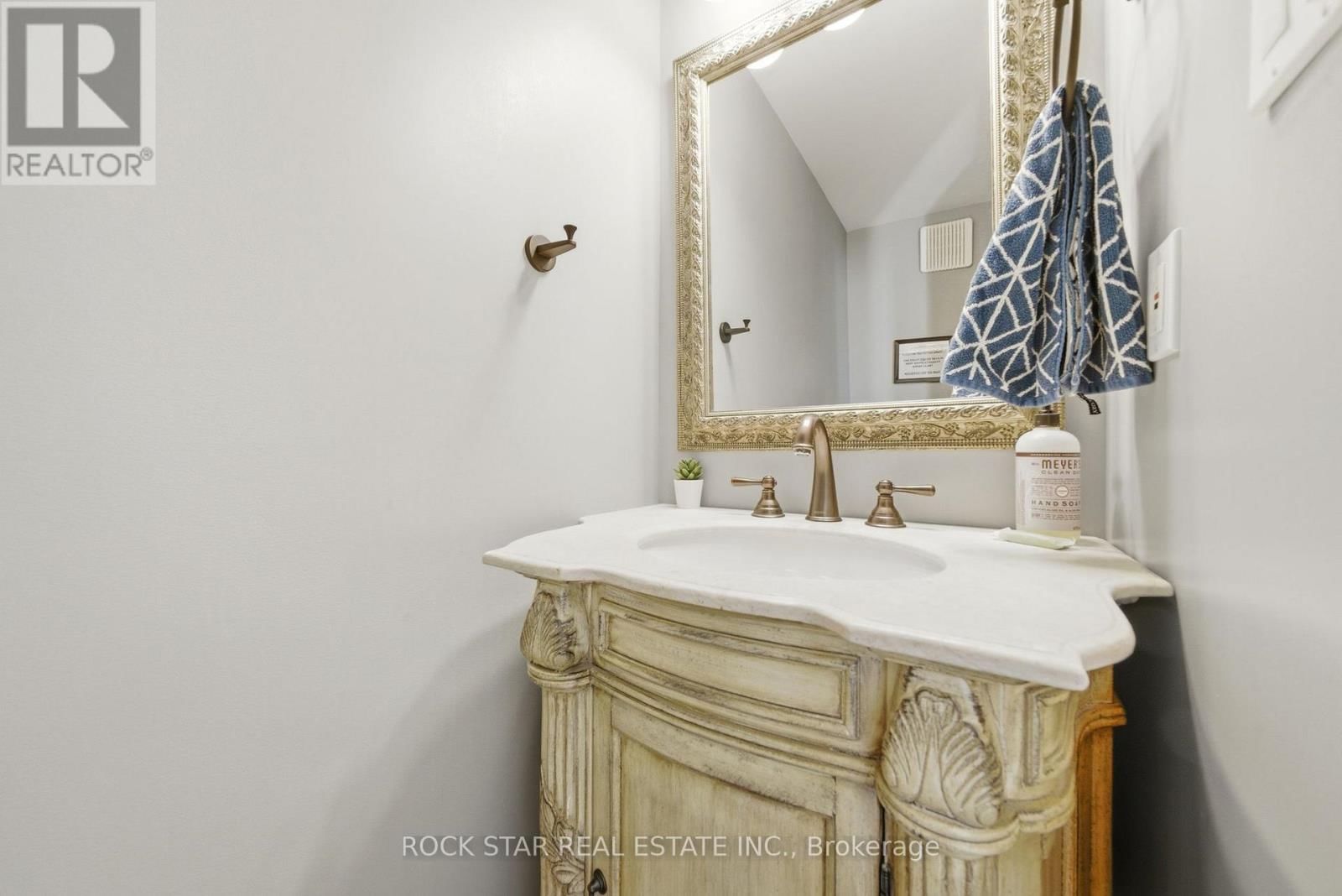 72 MARTINDALE ROAD Image 17