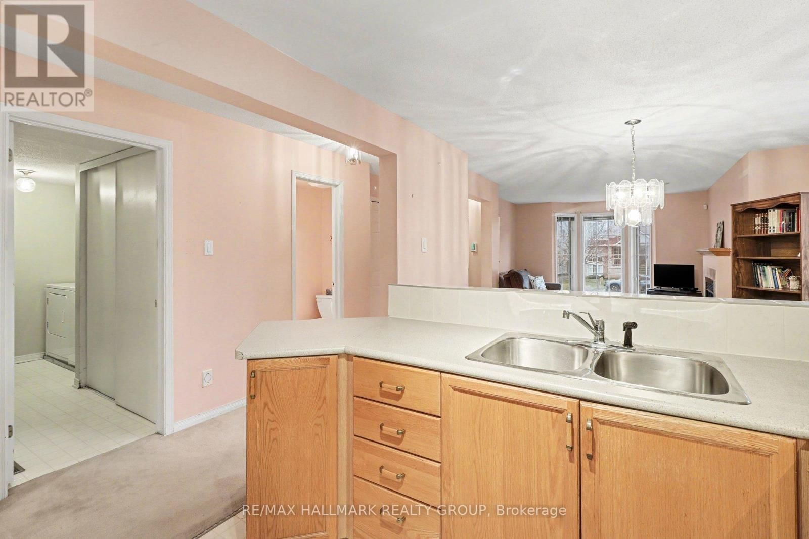 4460 HARPER AVENUE Image 18