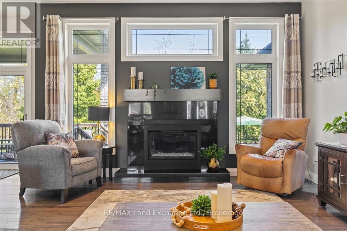 69 FENTON DRIVE Image 11