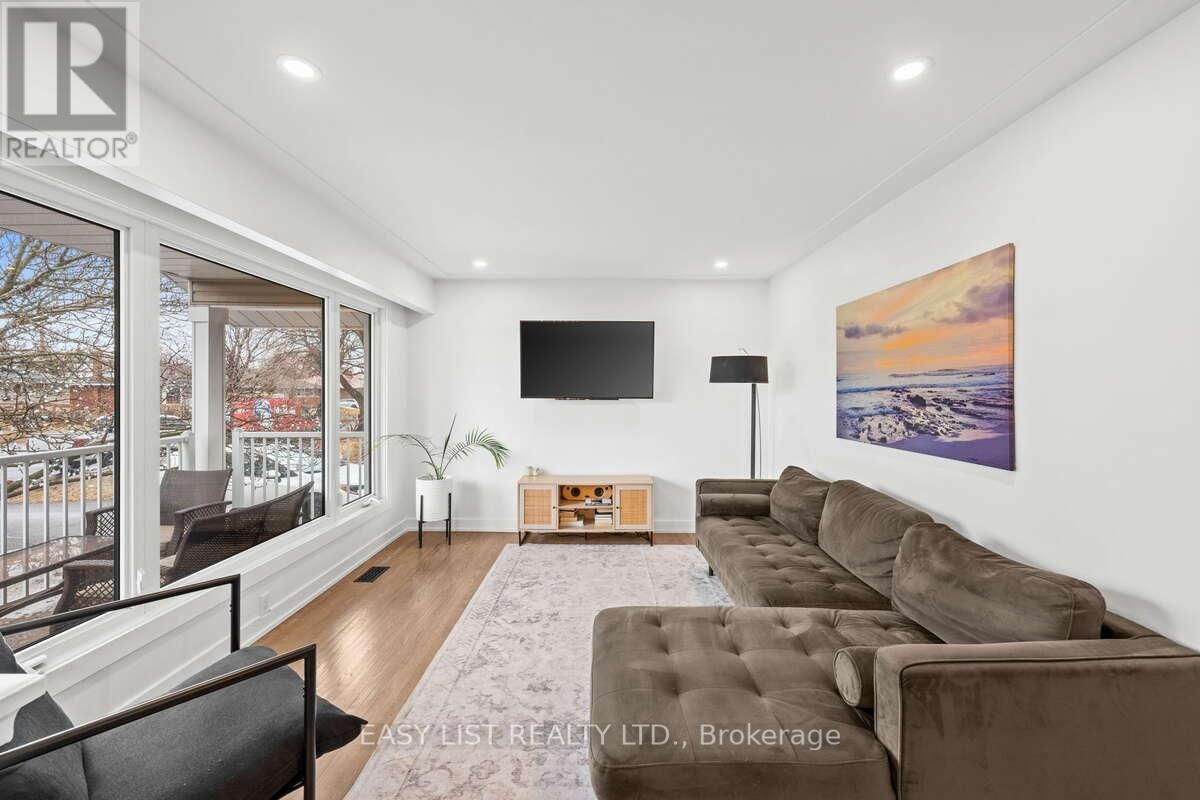 756 DICKENS AVENUE Image 5