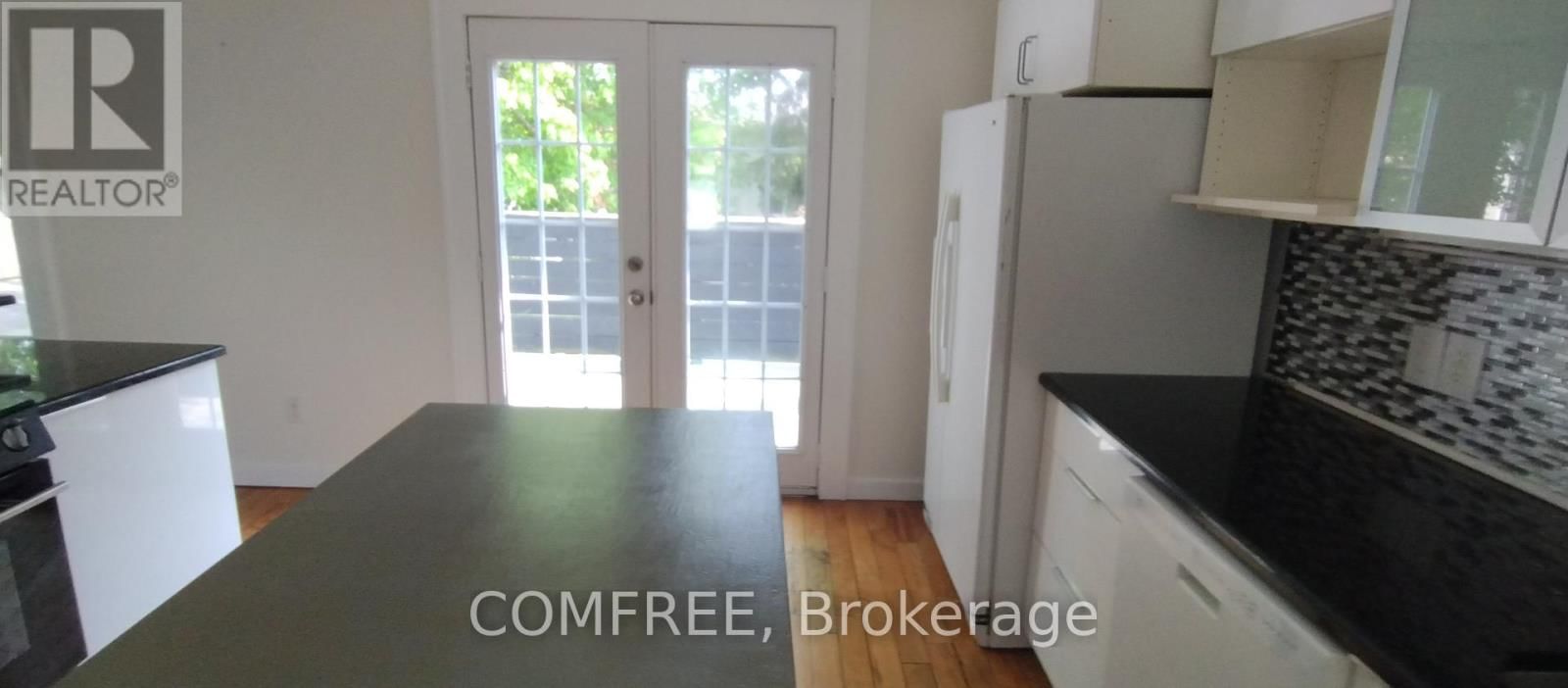 301 DERBY ROAD Image 15