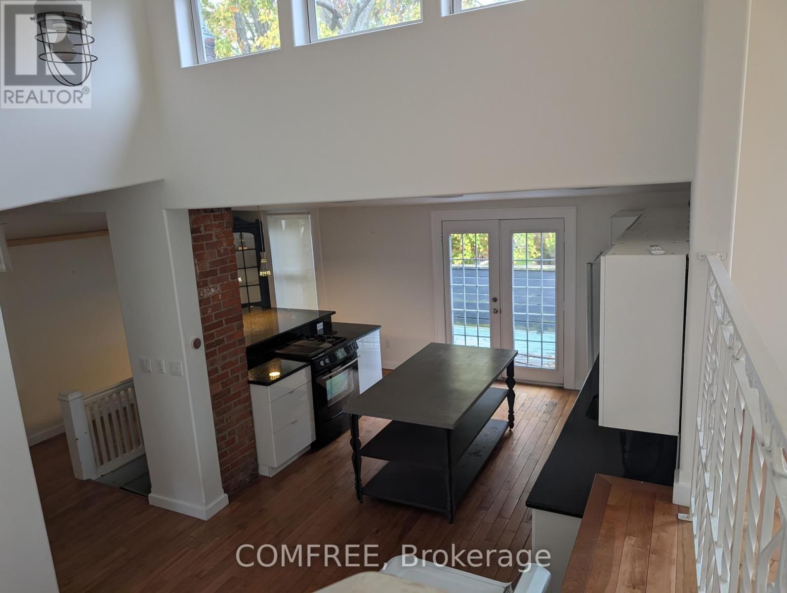 301 DERBY ROAD Image 17