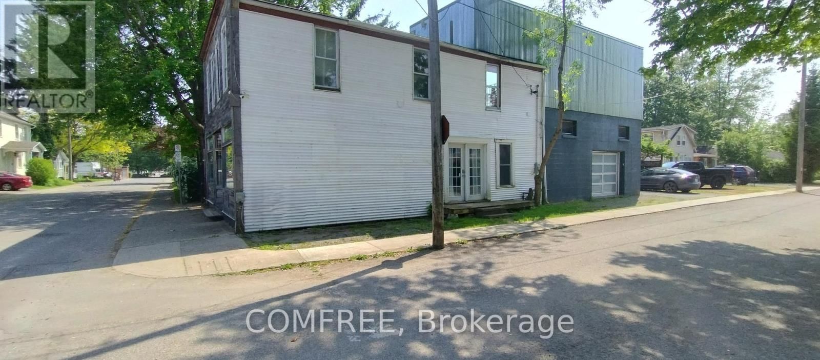 301 DERBY ROAD Image 3