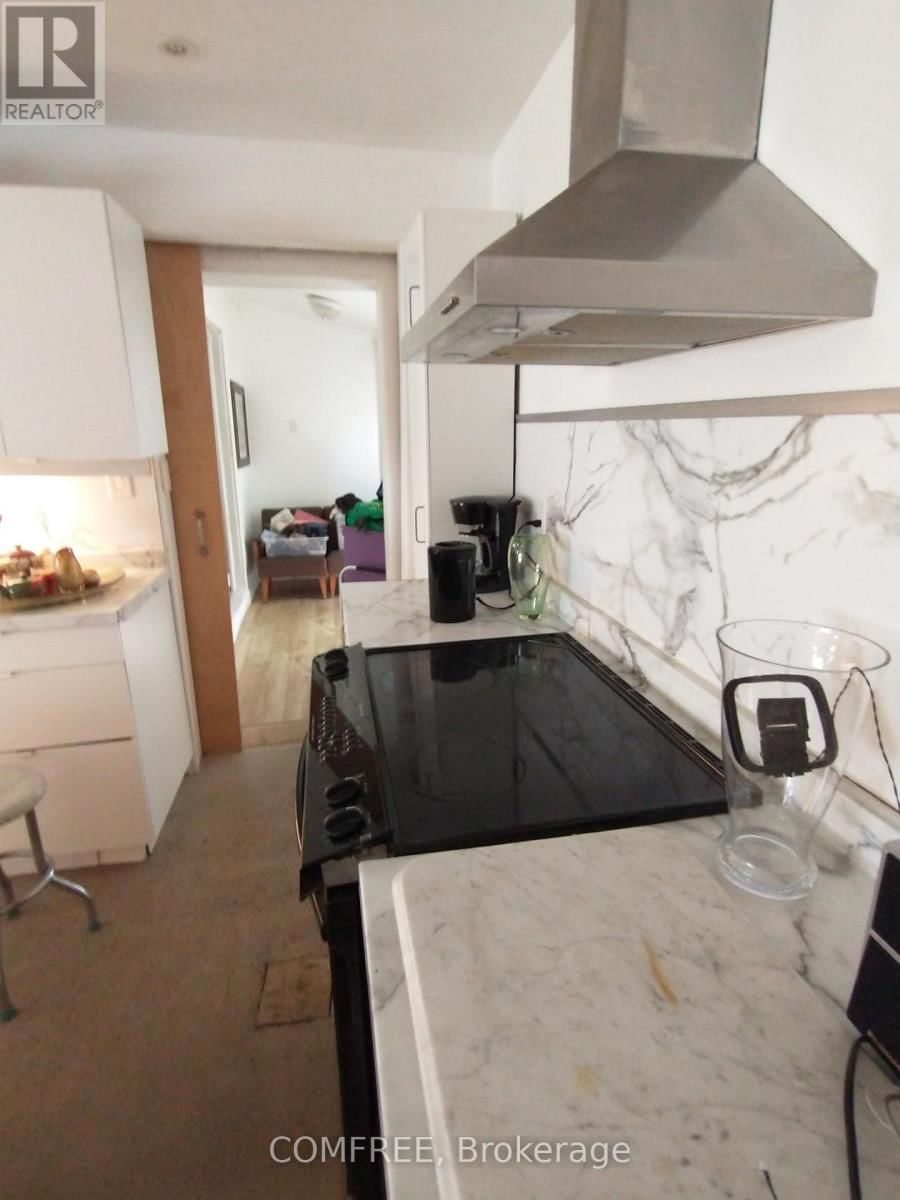 301 DERBY ROAD Image 30