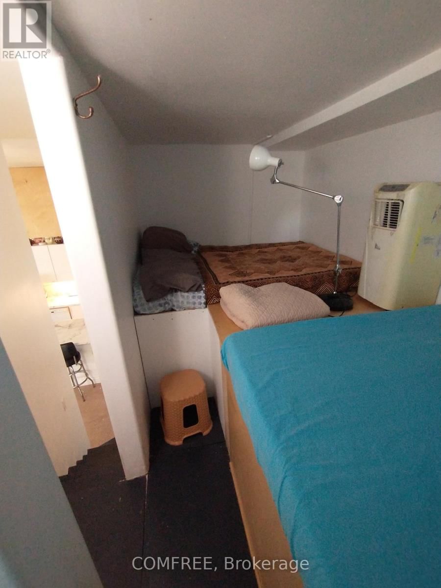 301 DERBY ROAD Image 31