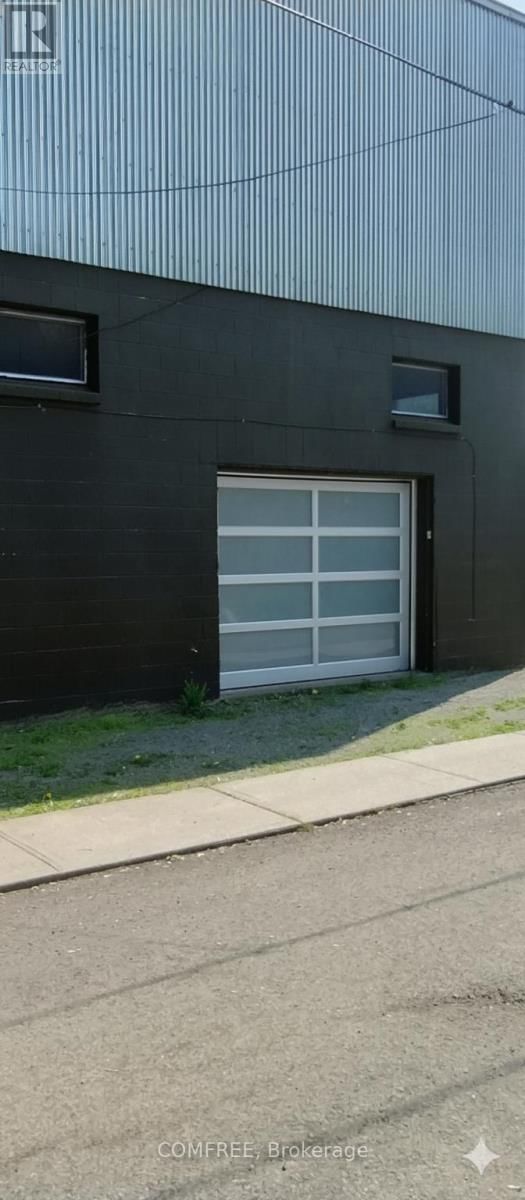 301 DERBY ROAD Image 37