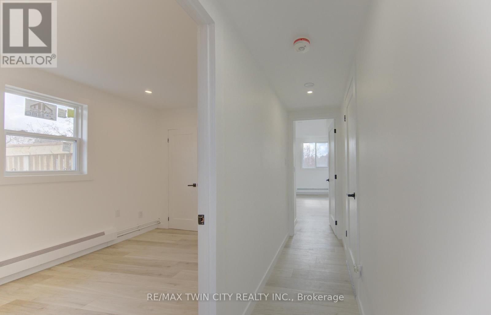 67 LOUISA STREET WEST Image 35