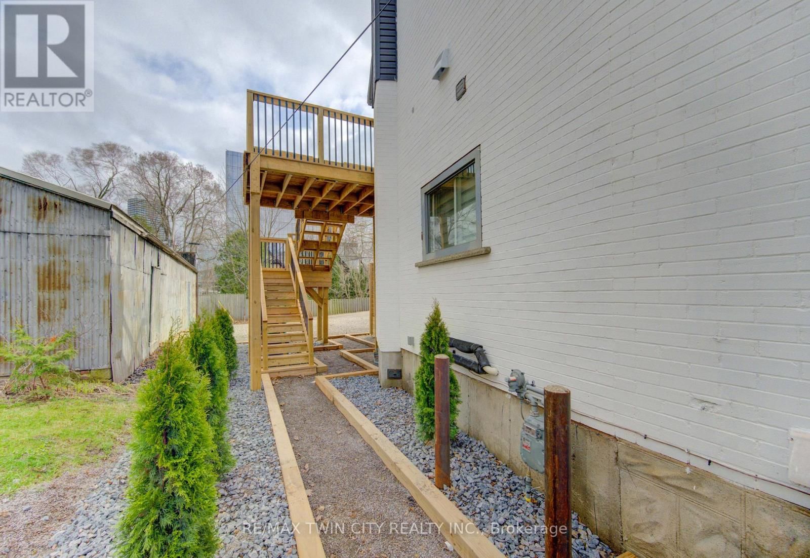 67 LOUISA STREET WEST Image 43