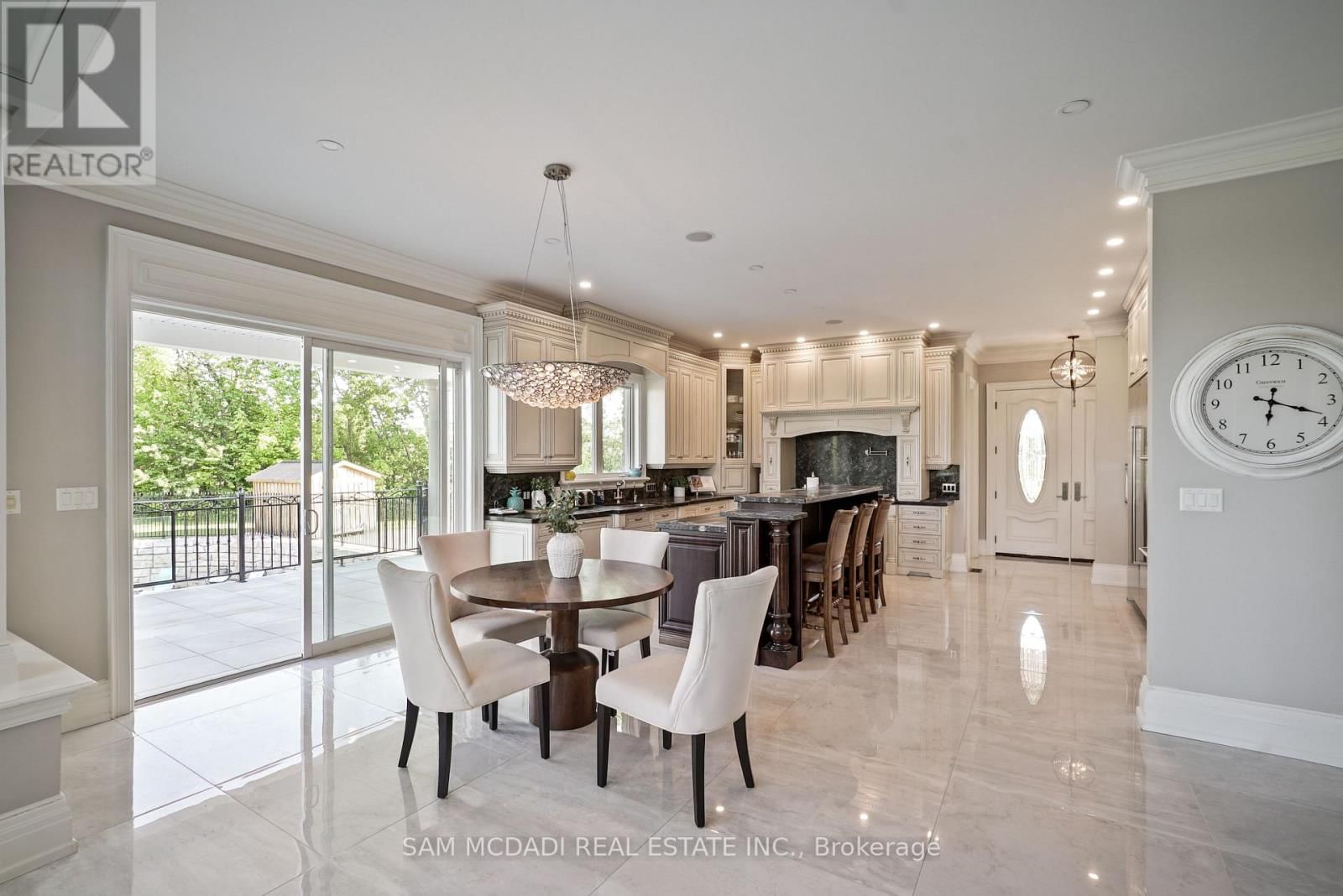 119 ISHWAR DRIVE Image 11