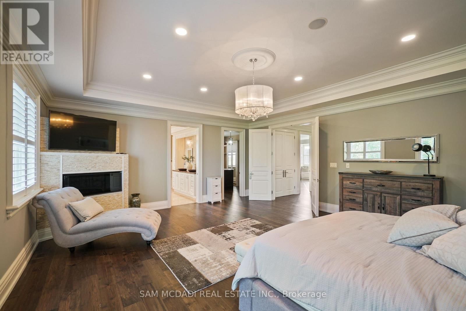 119 ISHWAR DRIVE Image 17